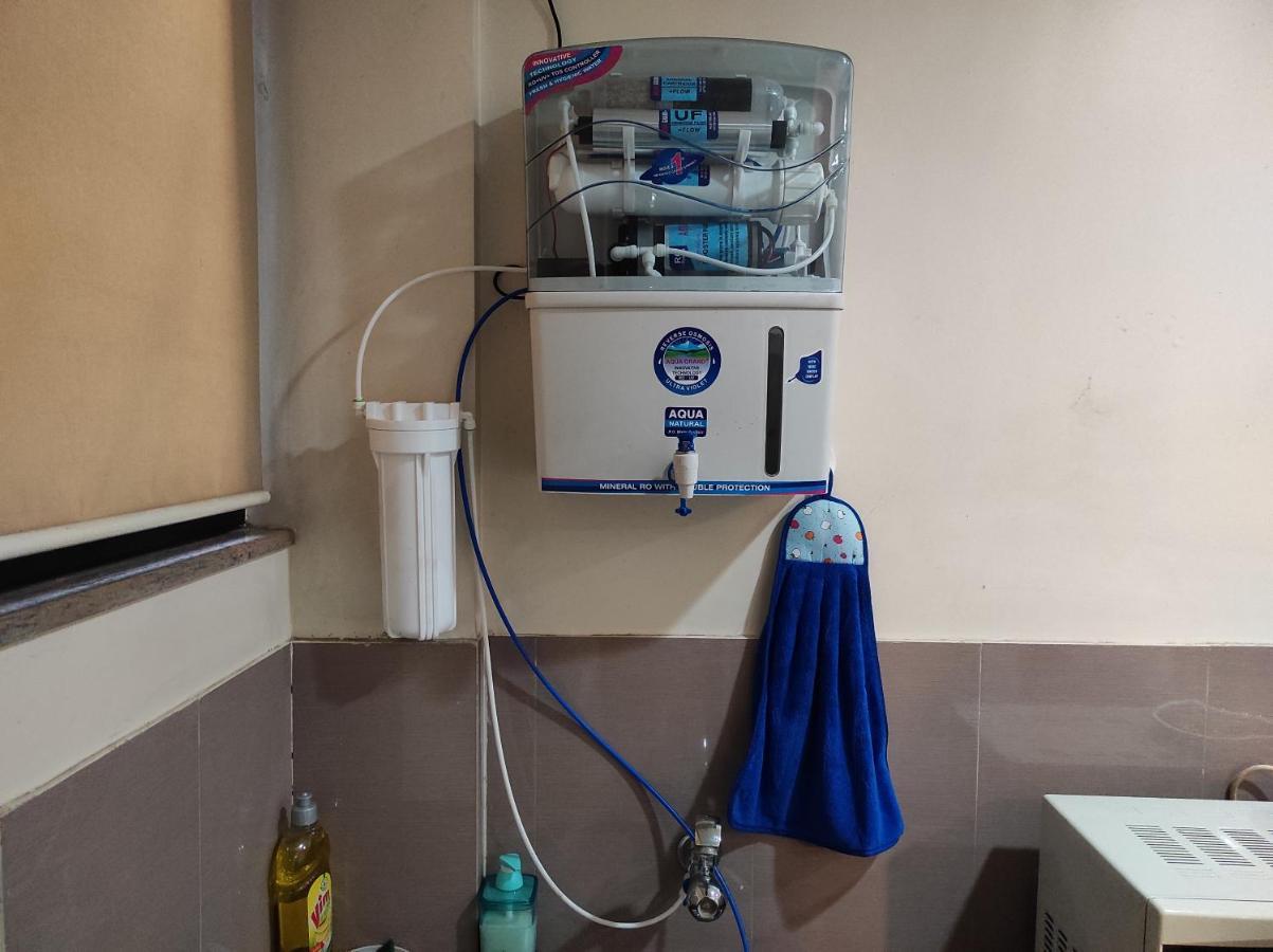 1bhk Ac Service 110 *
