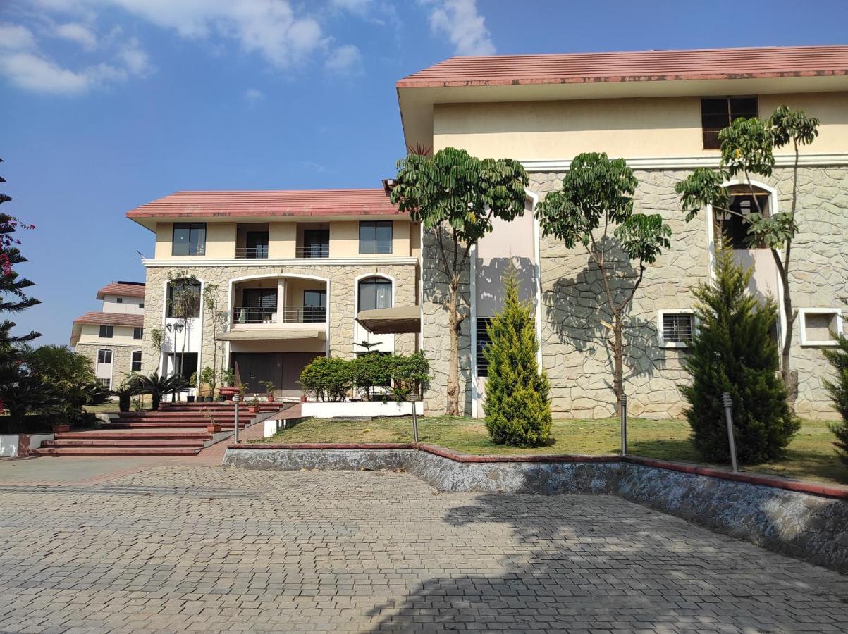 1bhk Ac Service 110 * Pune