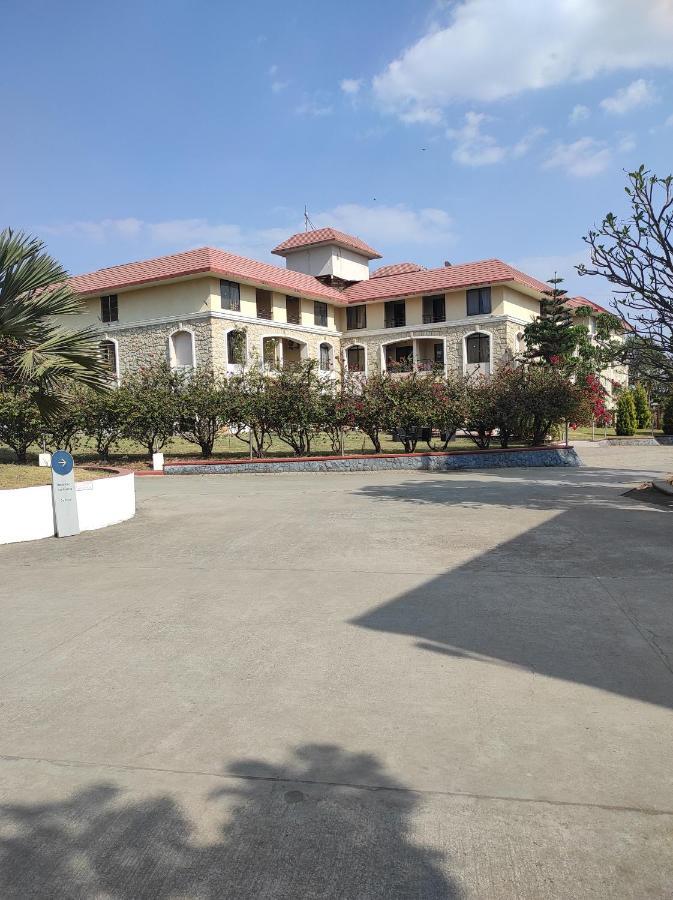 1bhk Ac Service 110 * Pune